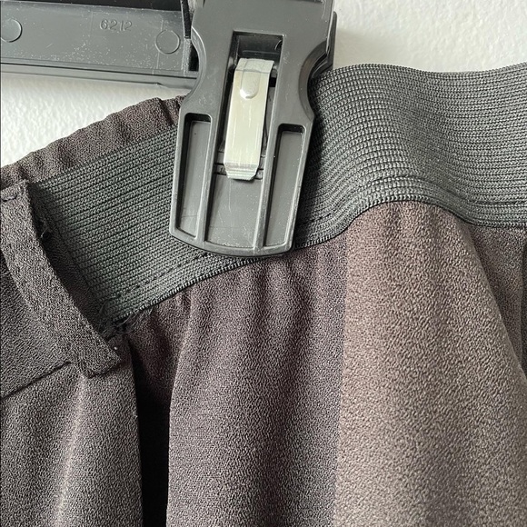 NWOT ASOS MATERNITY PAPER BAG DRESS PANTS WITH BELT - Picture 3 of 6